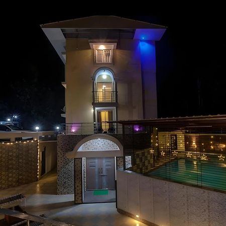 بانتشجانى Crystal Villa المظهر الخارجي الصورة