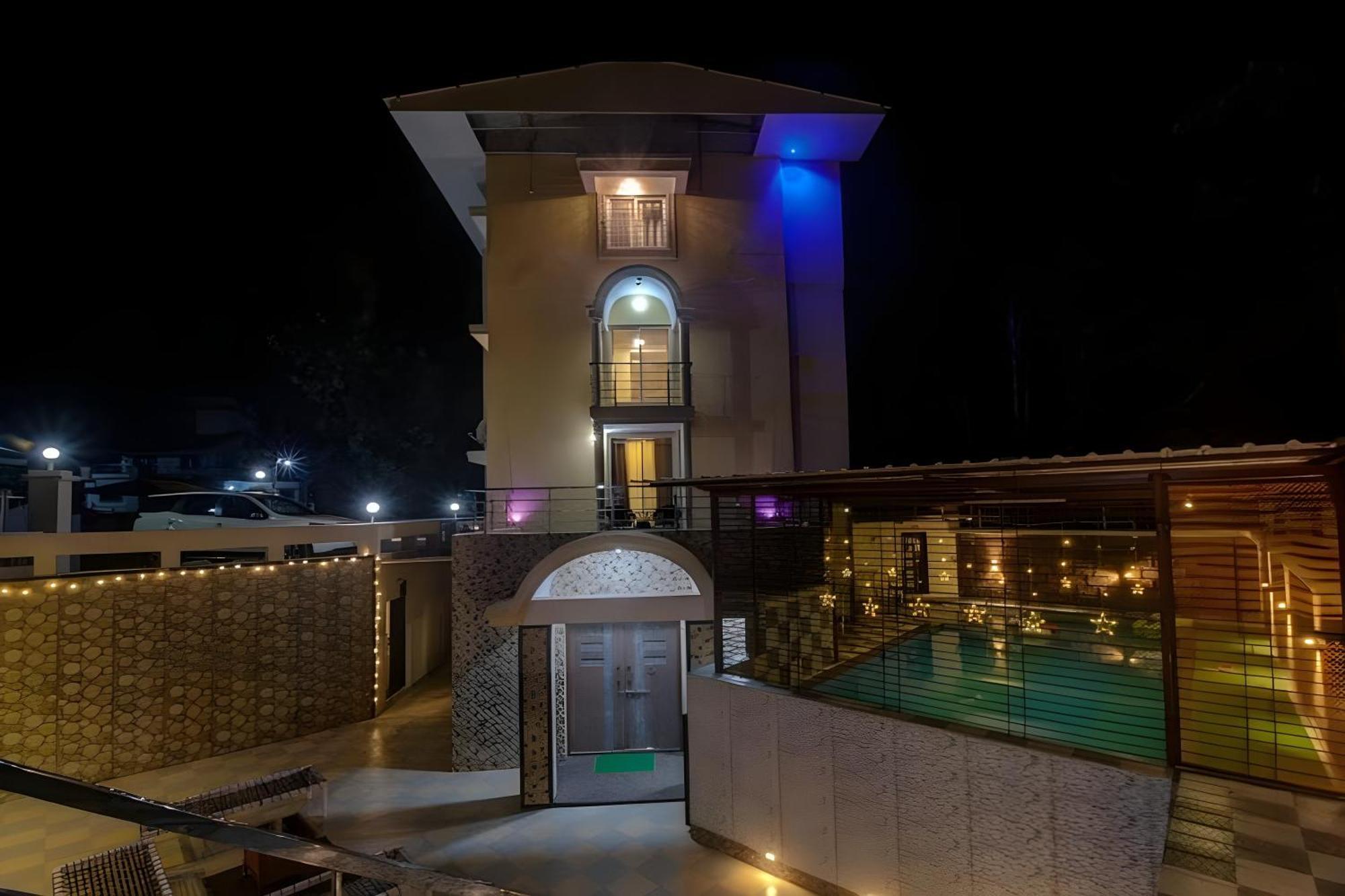 بانتشجانى Crystal Villa المظهر الخارجي الصورة